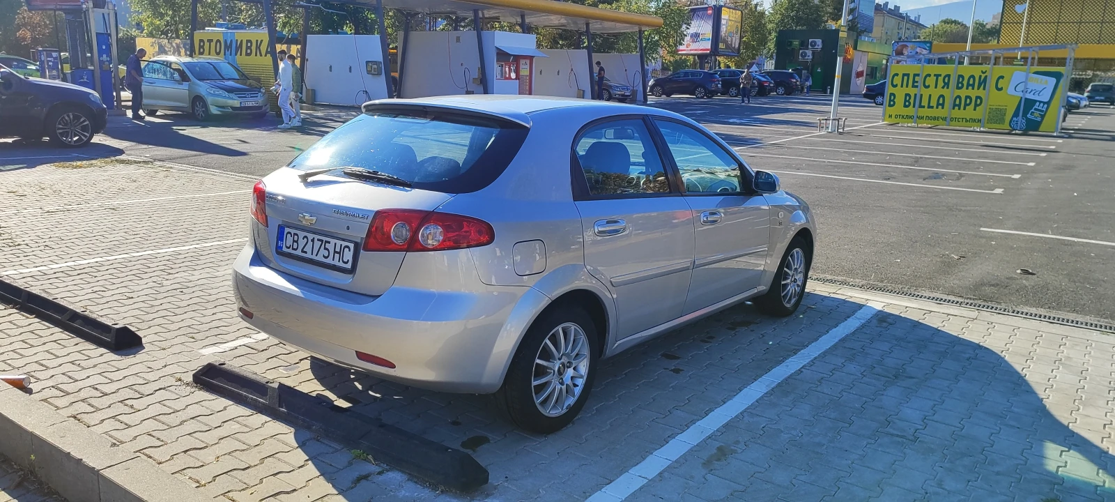 Chevrolet Lacetti 1.4, снимка 6 - Автомобили и джипове - 56207689