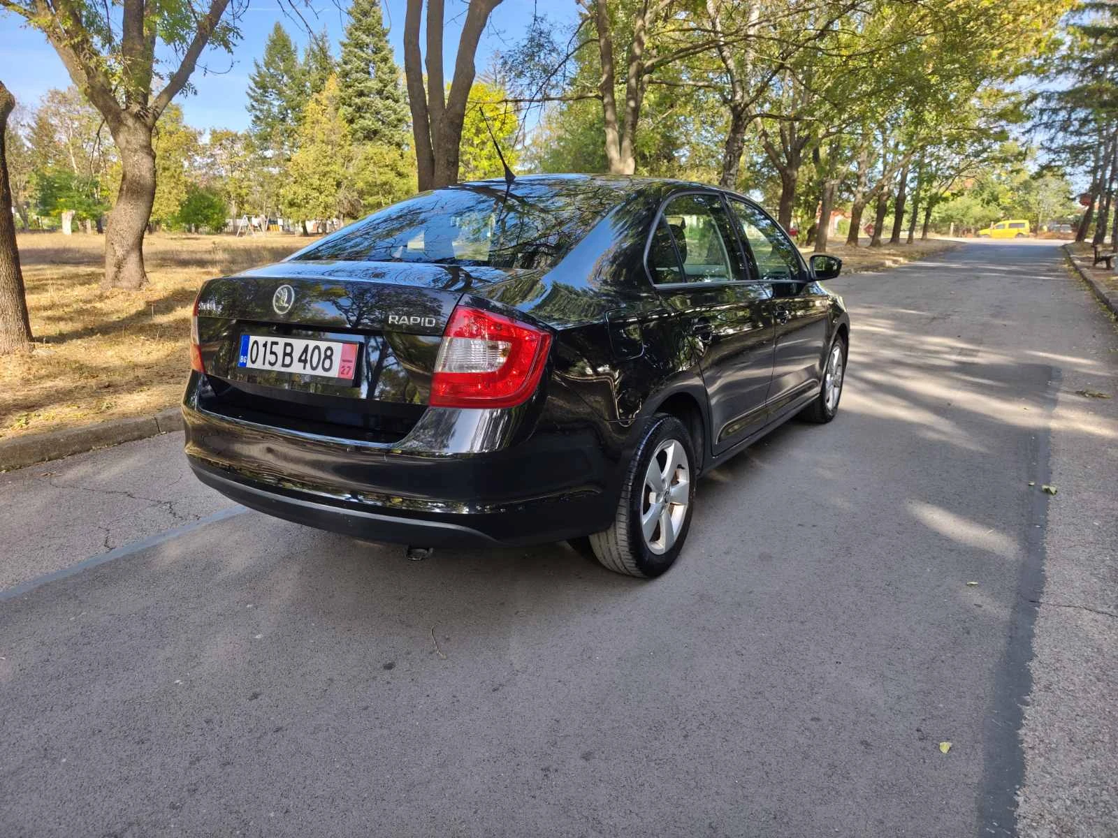 Skoda Rapid 2015 �. 1.6 TDI 105 �.�. / ������ / NAVI / ������ | Mobile.bg � ����������� 5