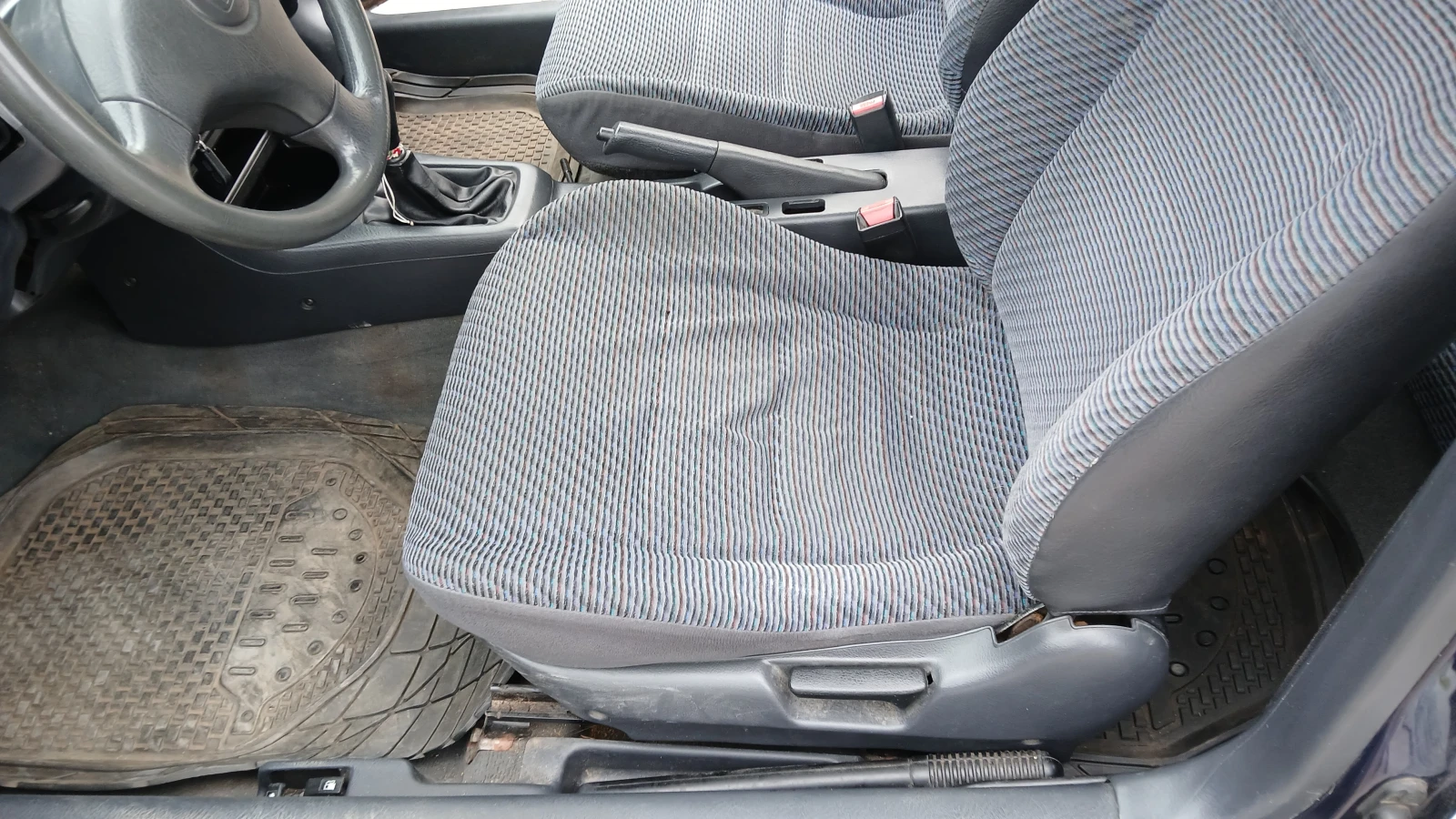 Honda Civic Civic VI Hatchback, снимка 11 - Автомобили и джипове - 56350646