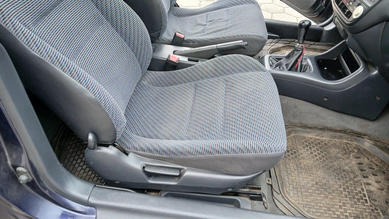 Honda Civic Civic VI Hatchback, снимка 12 - Автомобили и джипове - 56350646