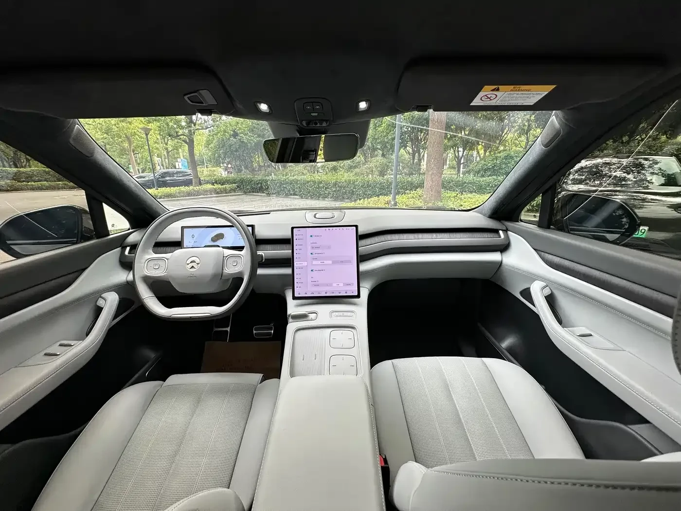 NIO EL8 75 kWh AWD, снимка 11 - Автомобили и джипове - 56403953