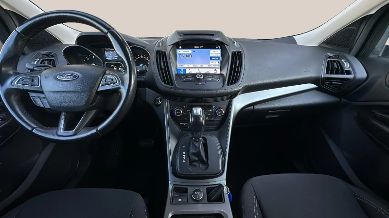 Ford Kuga 2.0 TDCi, снимка 10 - Автомобили и джипове - 49307436