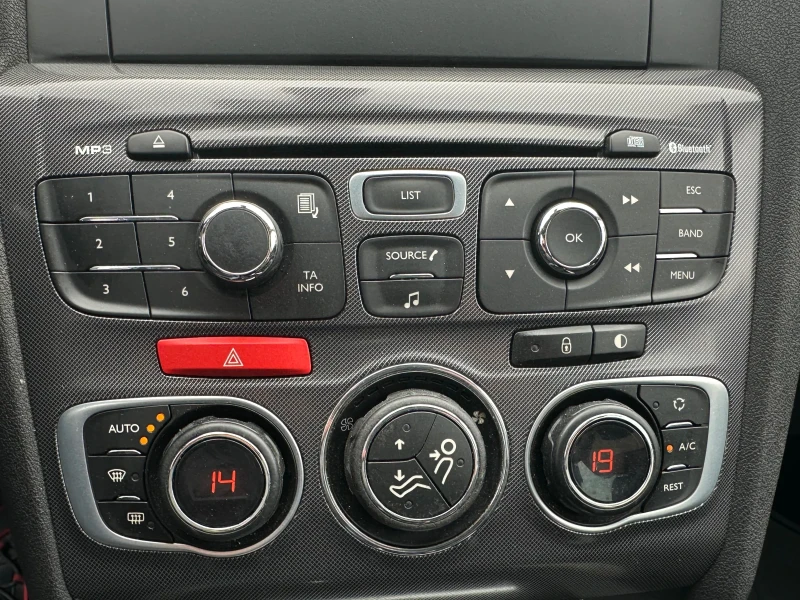 Citroen C4  1, 4* REALNI KM* UNIAKT , снимка 13 - Автомобили и джипове - 49573901