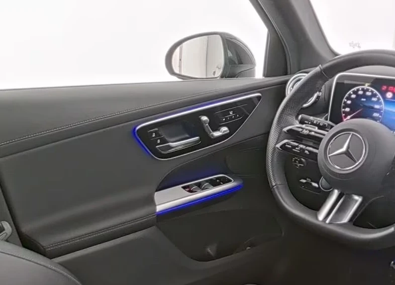 Mercedes-Benz GLC 300 /AMG/4-MATIC/PANO/KEYLESS/MEMORY/DISTRONIC/, снимка 5 - Автомобили и джипове - 54146280