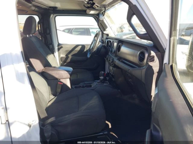 Jeep Wrangler UNLIMITED SPORT S 4X4, снимка 10 - Автомобили и джипове - 54943219