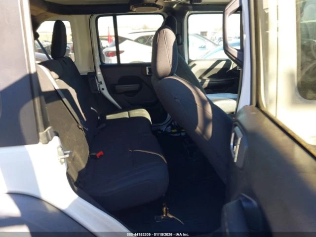 Jeep Wrangler UNLIMITED SPORT S 4X4, снимка 11 - Автомобили и джипове - 54943219