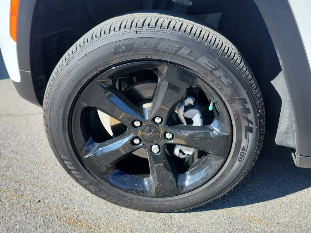 Jeep Grand cherokee  - изображение 6