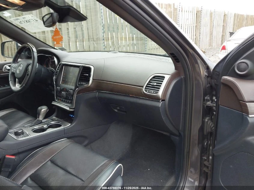 Jeep Grand cherokee OVERLAND 4X4* подгрев* обдухване* ALPINE-музика*  - изображение 7