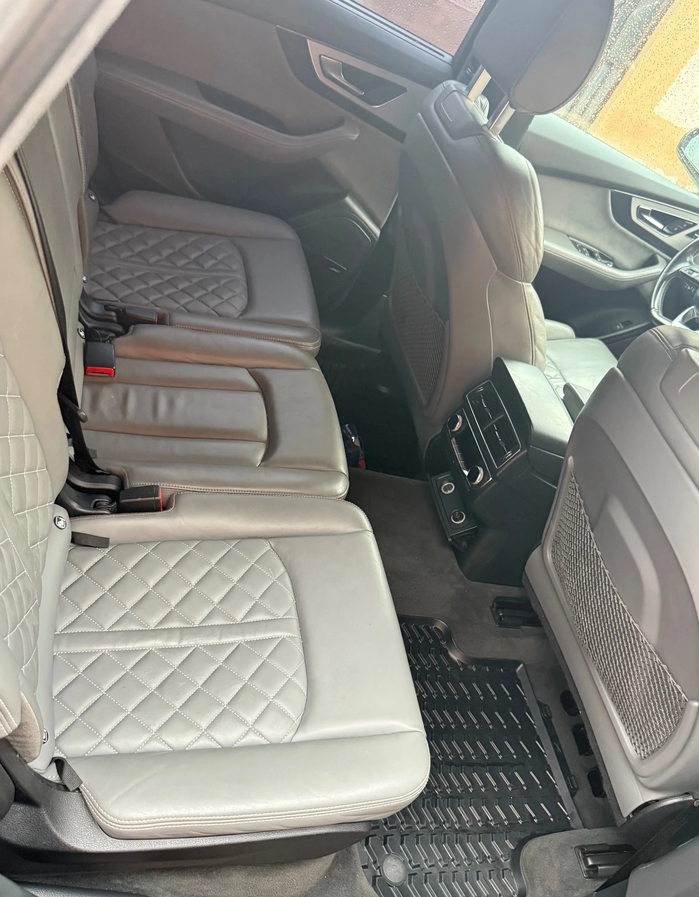 Audi SQ7 4.0 TDI V8 Quattro - изображение 6