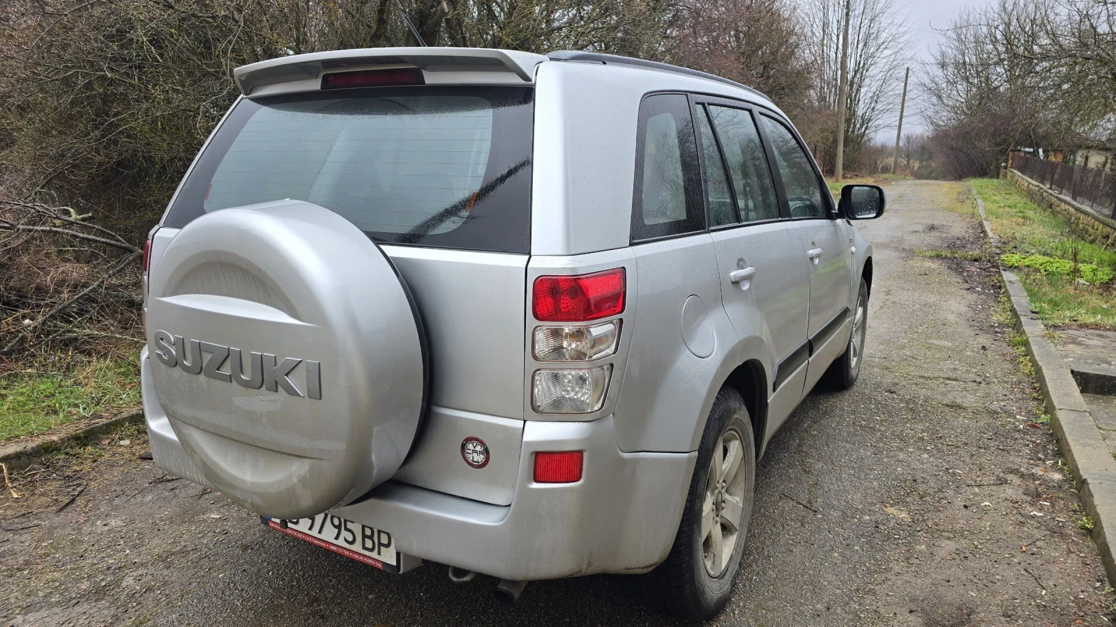 Suzuki Grand vitara, снимка 4 - Автомобили и джипове - 53934102