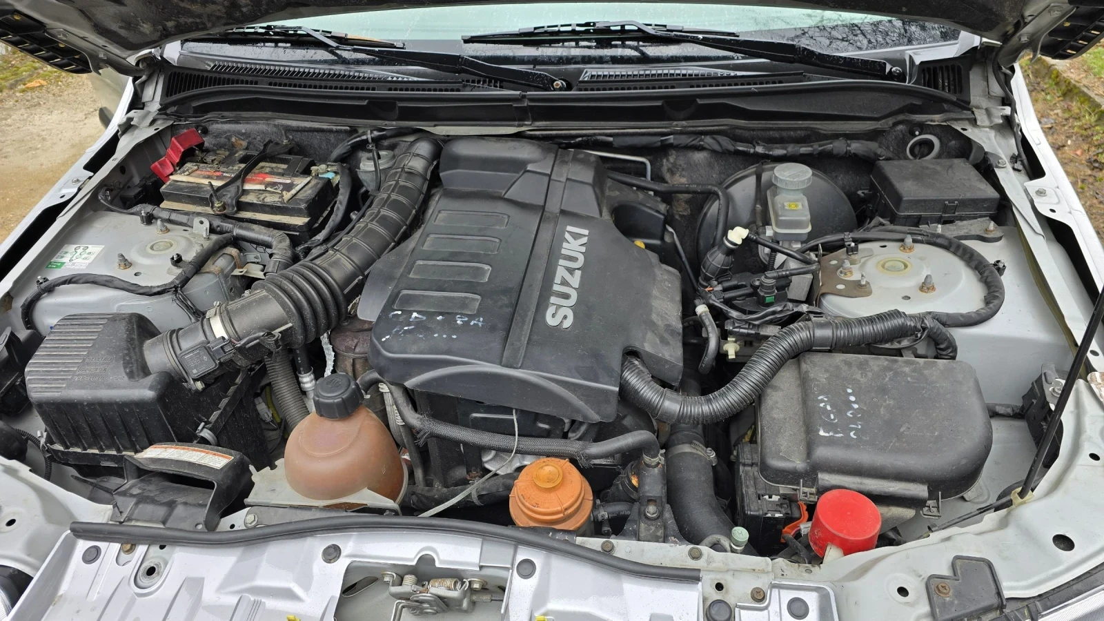 Suzuki Grand vitara, снимка 11 - Автомобили и джипове - 53934102