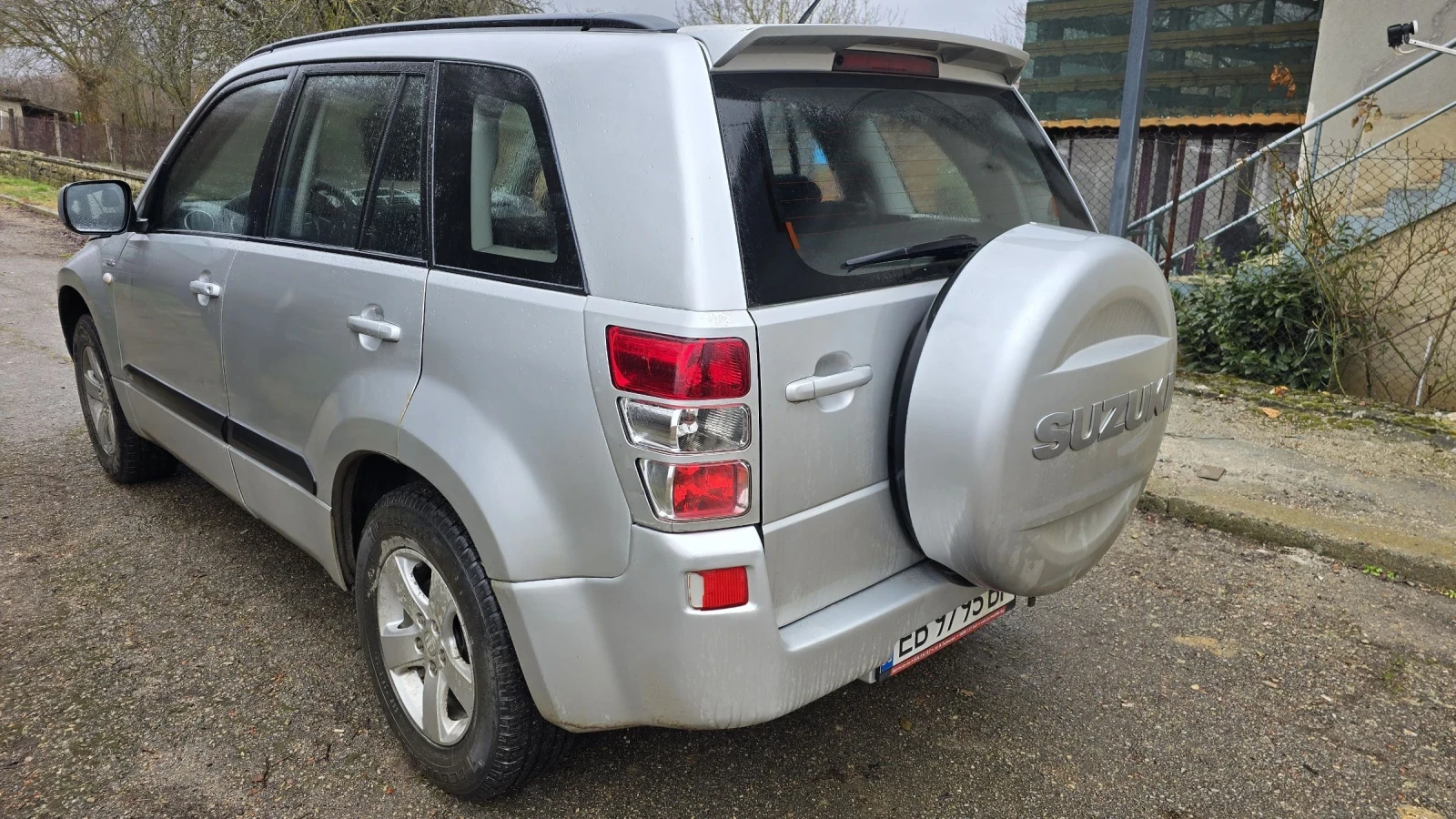 Suzuki Grand vitara, снимка 5 - Автомобили и джипове - 53934102