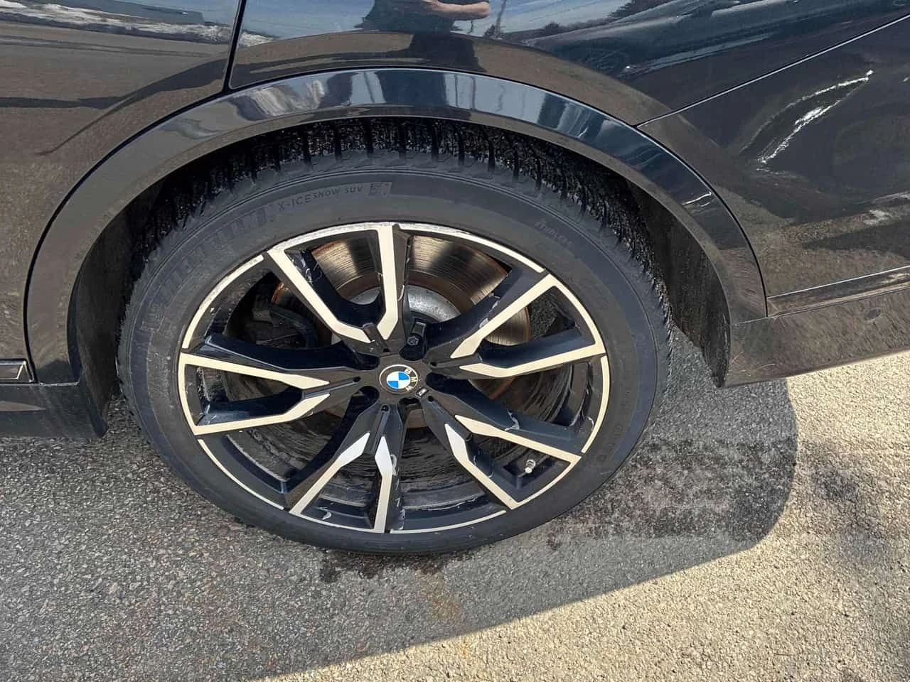 BMW X7 * M50i * ДИСТРОНИК * ОБДУХВАНЕ * H/K * 360 * ЛАЗЕР, снимка 16 - Автомобили и джипове - 54151807