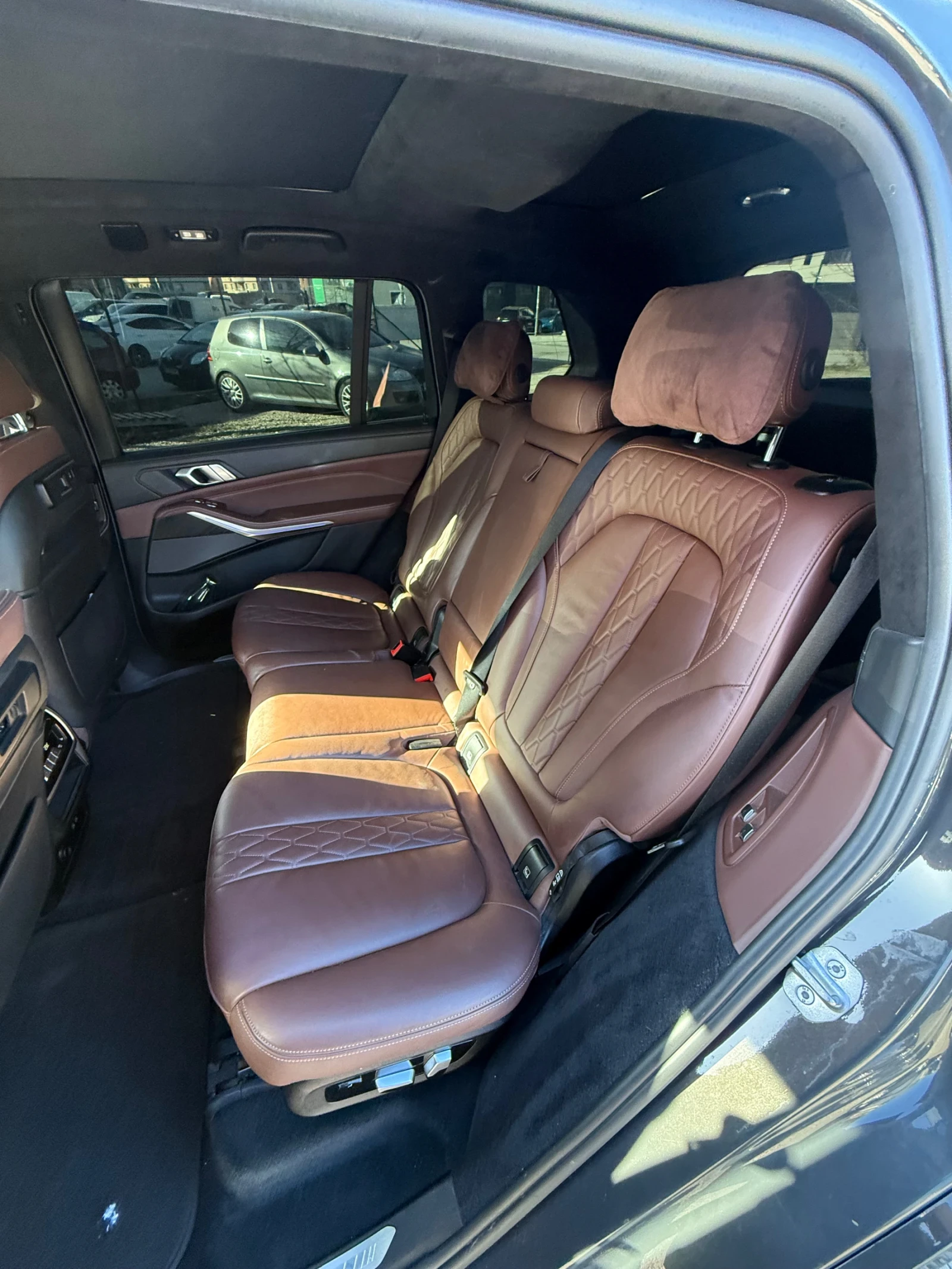 BMW X7 xDrive40d M Sport - Гаранция, снимка 11 - Автомобили и джипове - 54309816