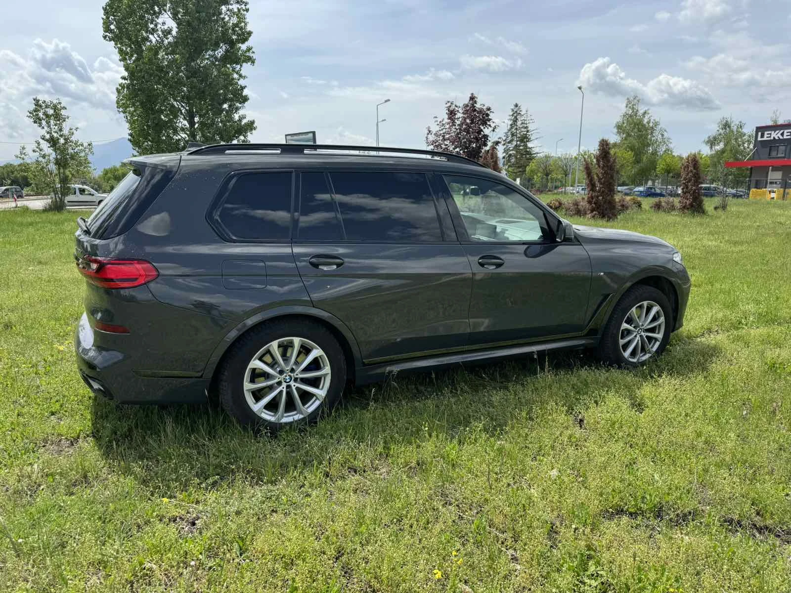 BMW X7 xDrive40d M Sport - Гаранция, снимка 4 - Автомобили и джипове - 54309816
