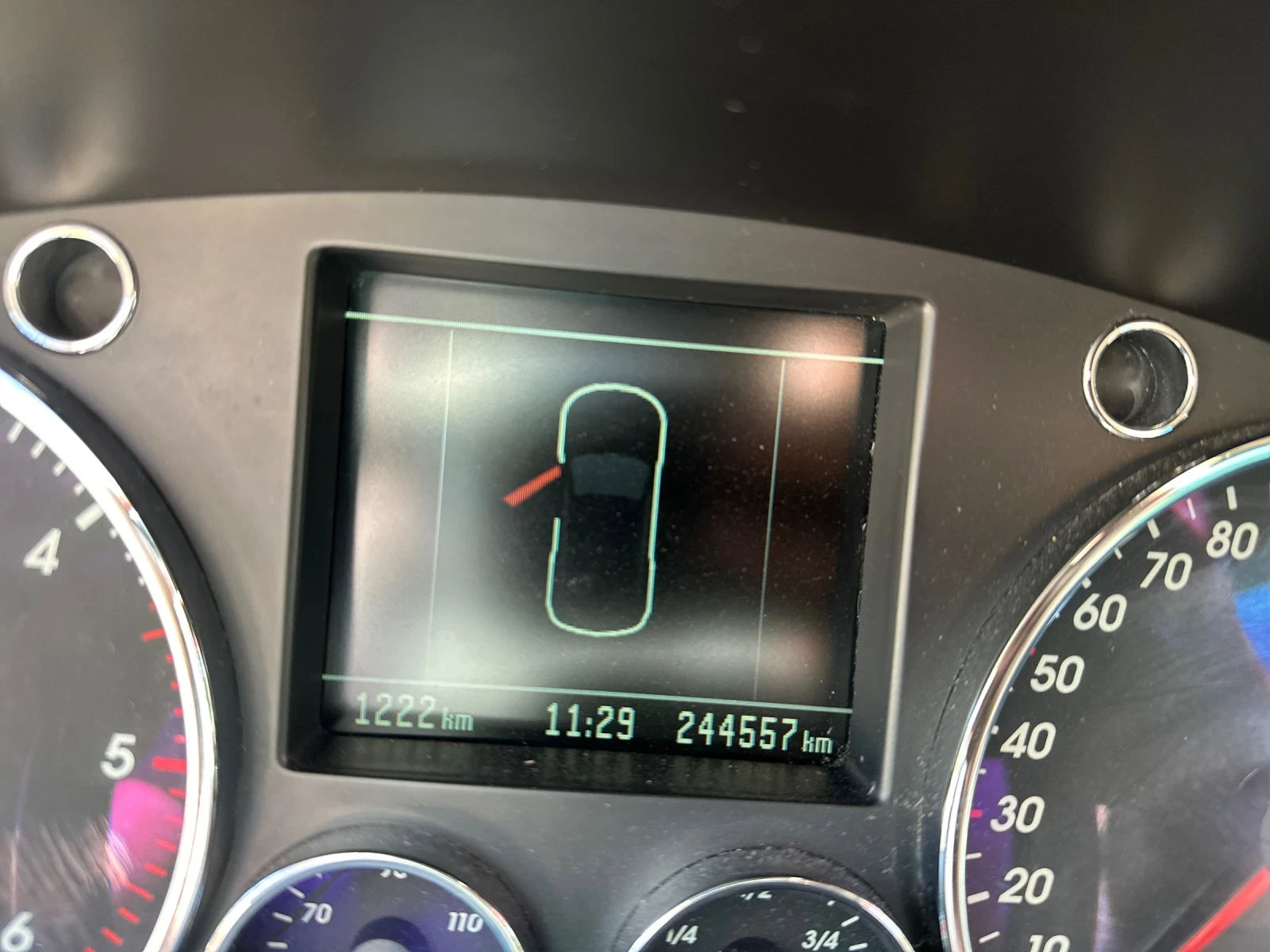 VW Touareg R5, снимка 8 - Автомобили и джипове - 54312687