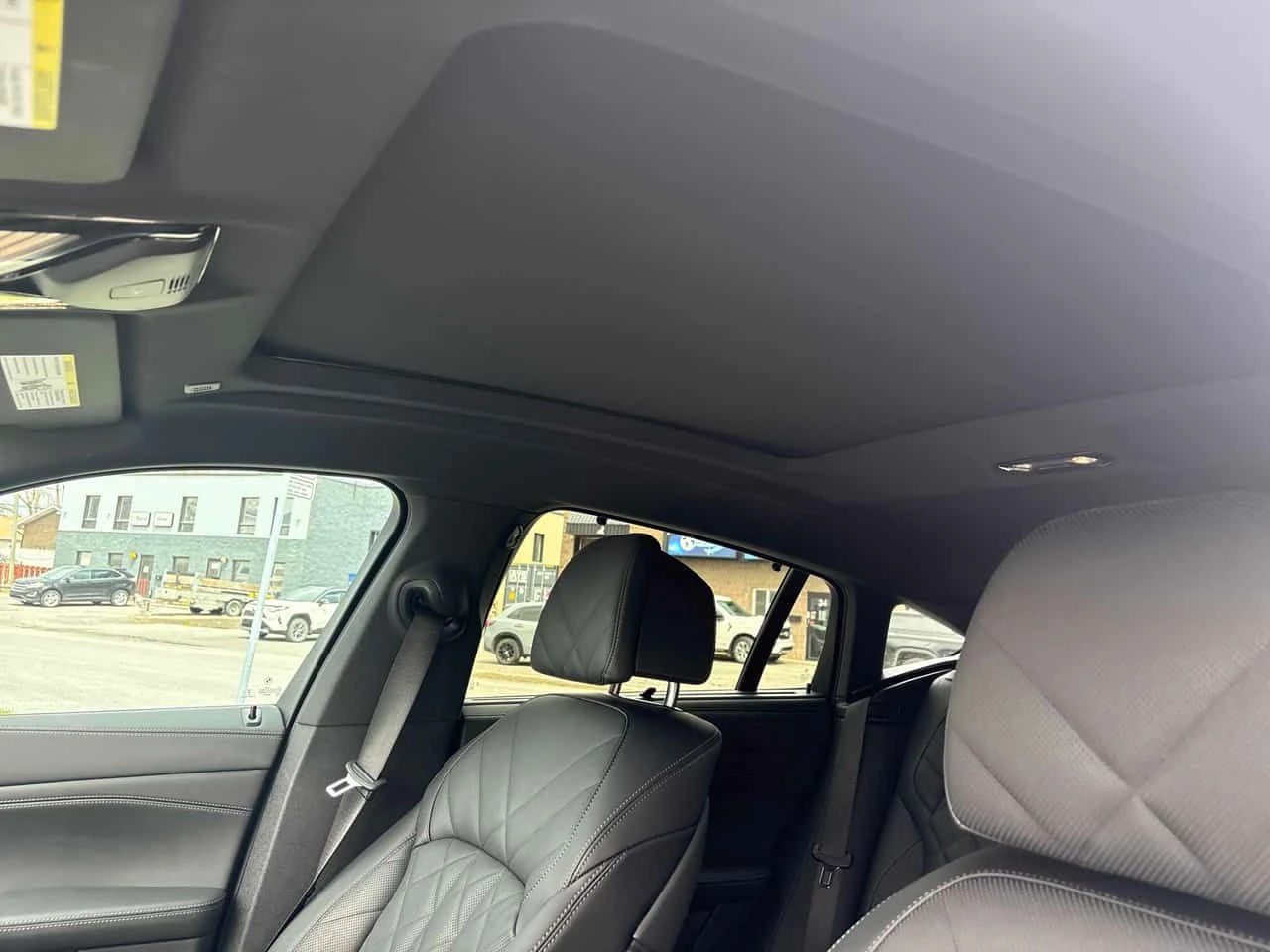 BMW X6 xDrive40i/ДИСТРОНИК/360/ПАНОРАМА, снимка 10 - Автомобили и джипове - 54512740