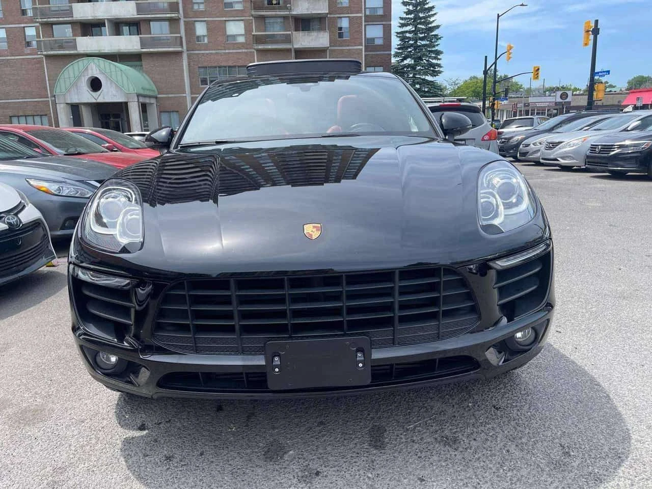 Porsche Macan * AWD | Red Leather | Nav | Pano Roof | Camera * C, снимка 13 - Автомобили и джипове - 54791832