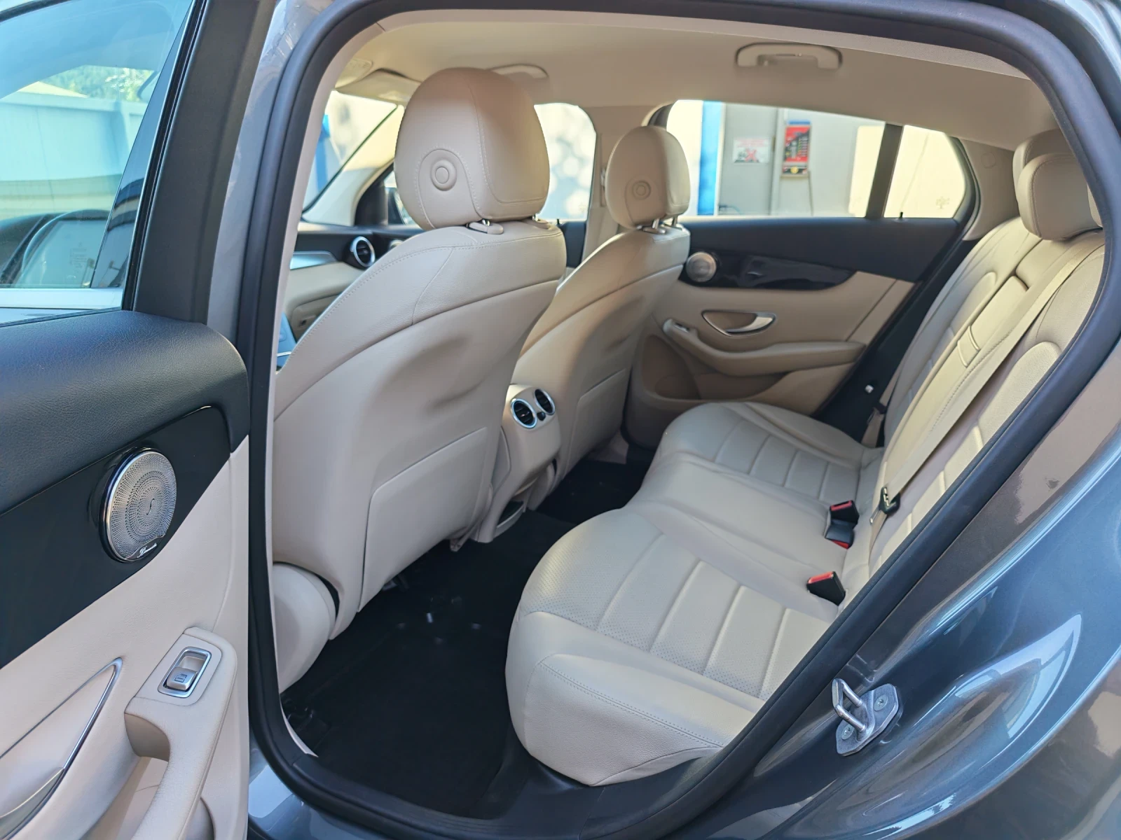 Mercedes-Benz GLC 250 AMG, 4MATIC, 9G, AIRMATIC , снимка 11 - Автомобили и джипове - 55156707
