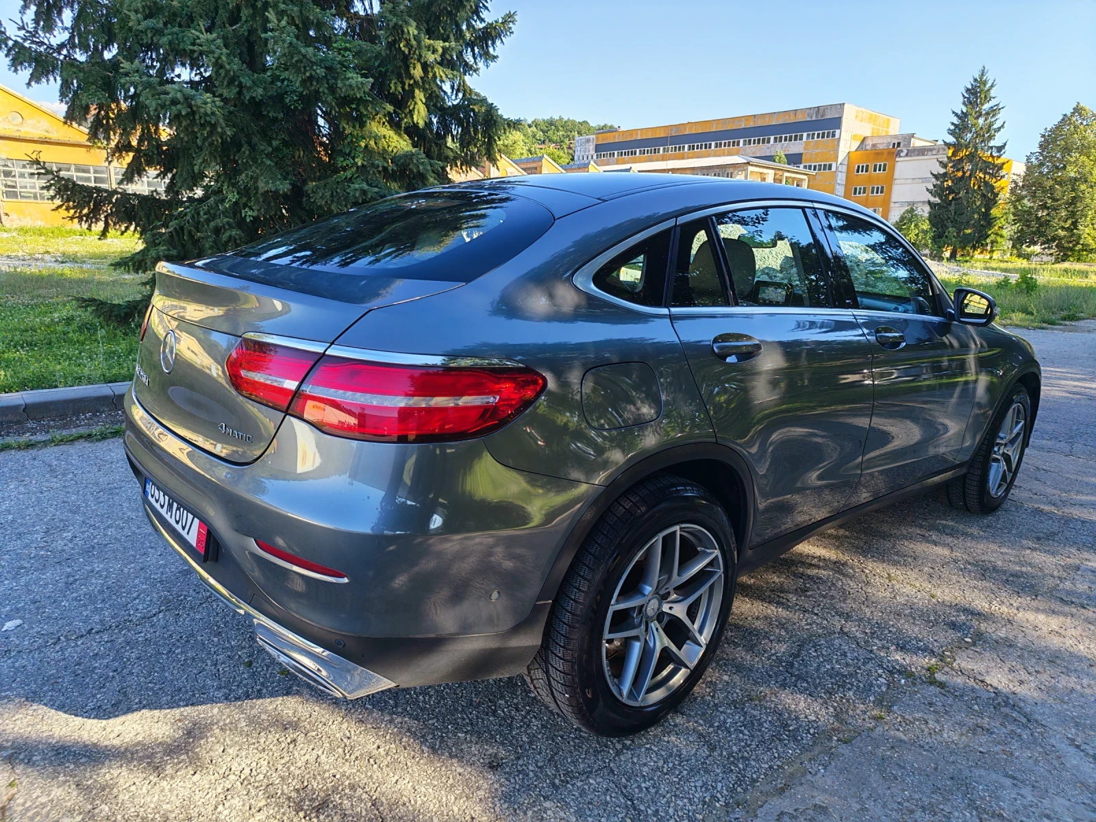 Mercedes-Benz GLC 250 AMG, 4MATIC, 9G, AIRMATIC 