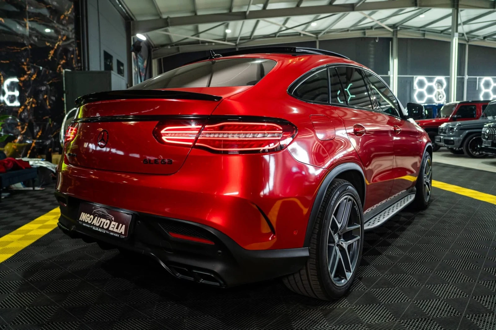 Mercedes-Benz GLE 350 D 4MATIC AMG LINE LED NAVI ПАНО ЛИЗИНГ 100%, снимка 10 - Автомобили и джипове - 55258285