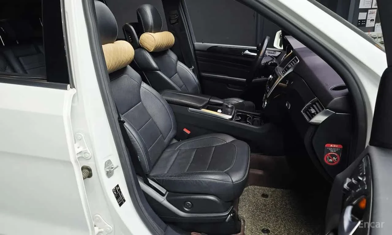 Mercedes-Benz ML 350 * ML350 BlueTEC 4MATIC * ЦЕНА ДО БГ, снимка 12 - Автомобили и джипове - 55630016