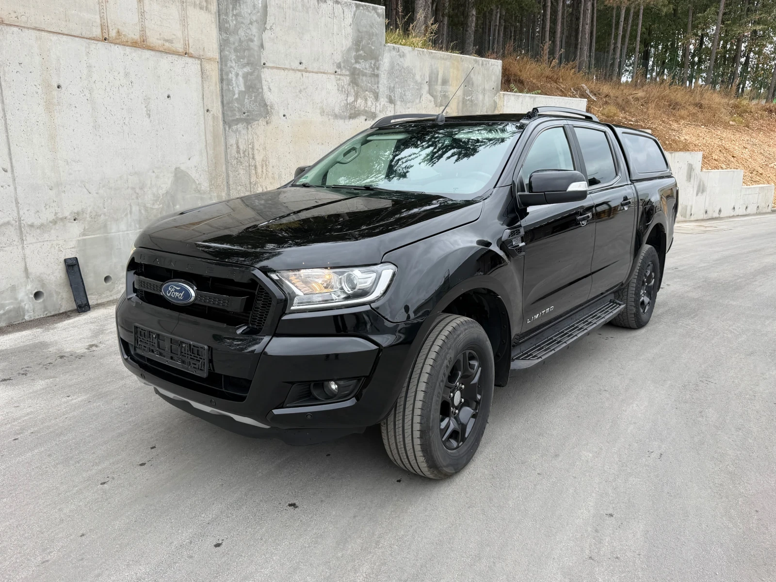Ford Ranger 3.2 Limited, снимка 3 - Автомобили и джипове - 56234982