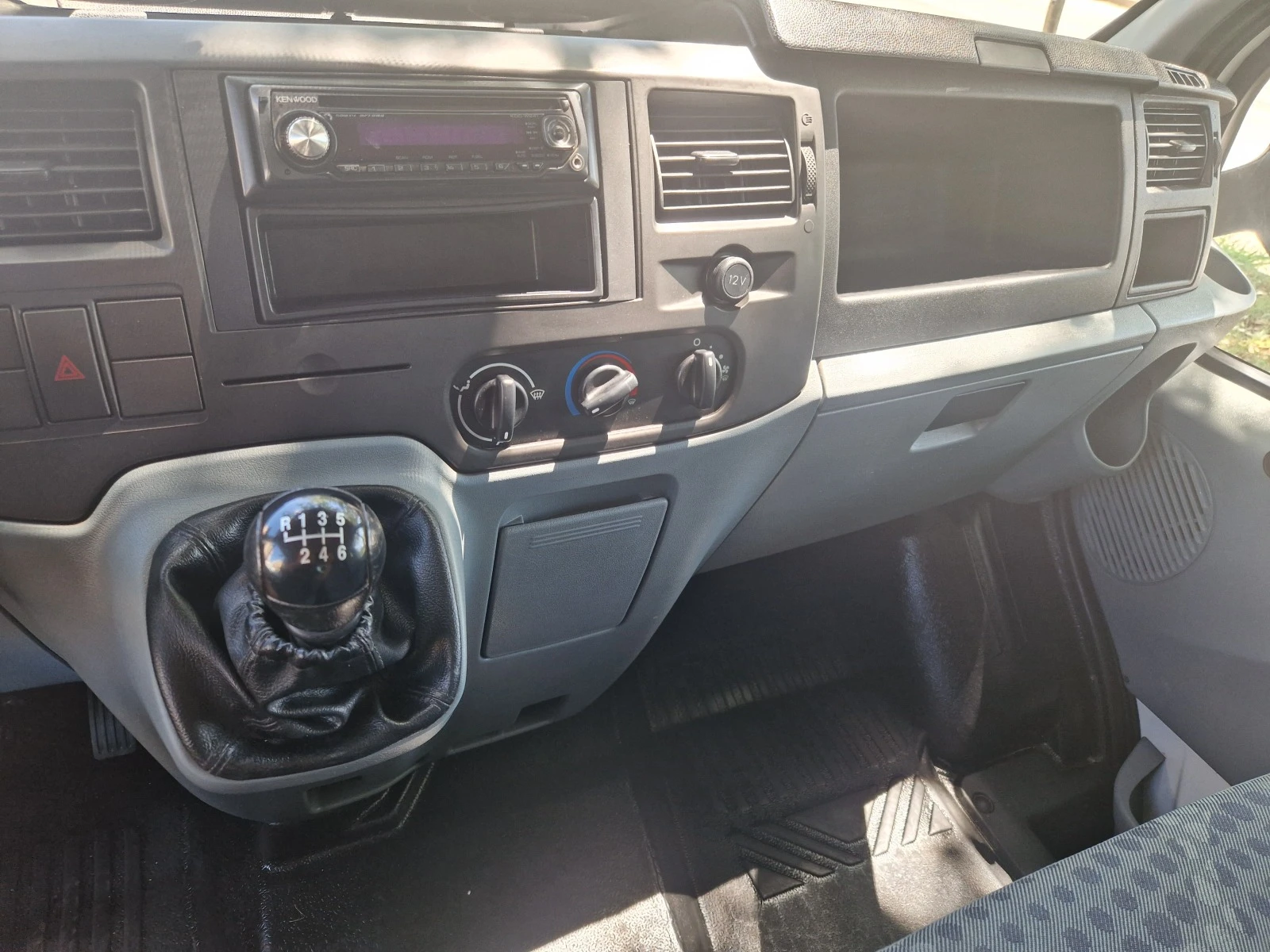 Ford Transit 2.4 tdci  | Mobile.bg   11