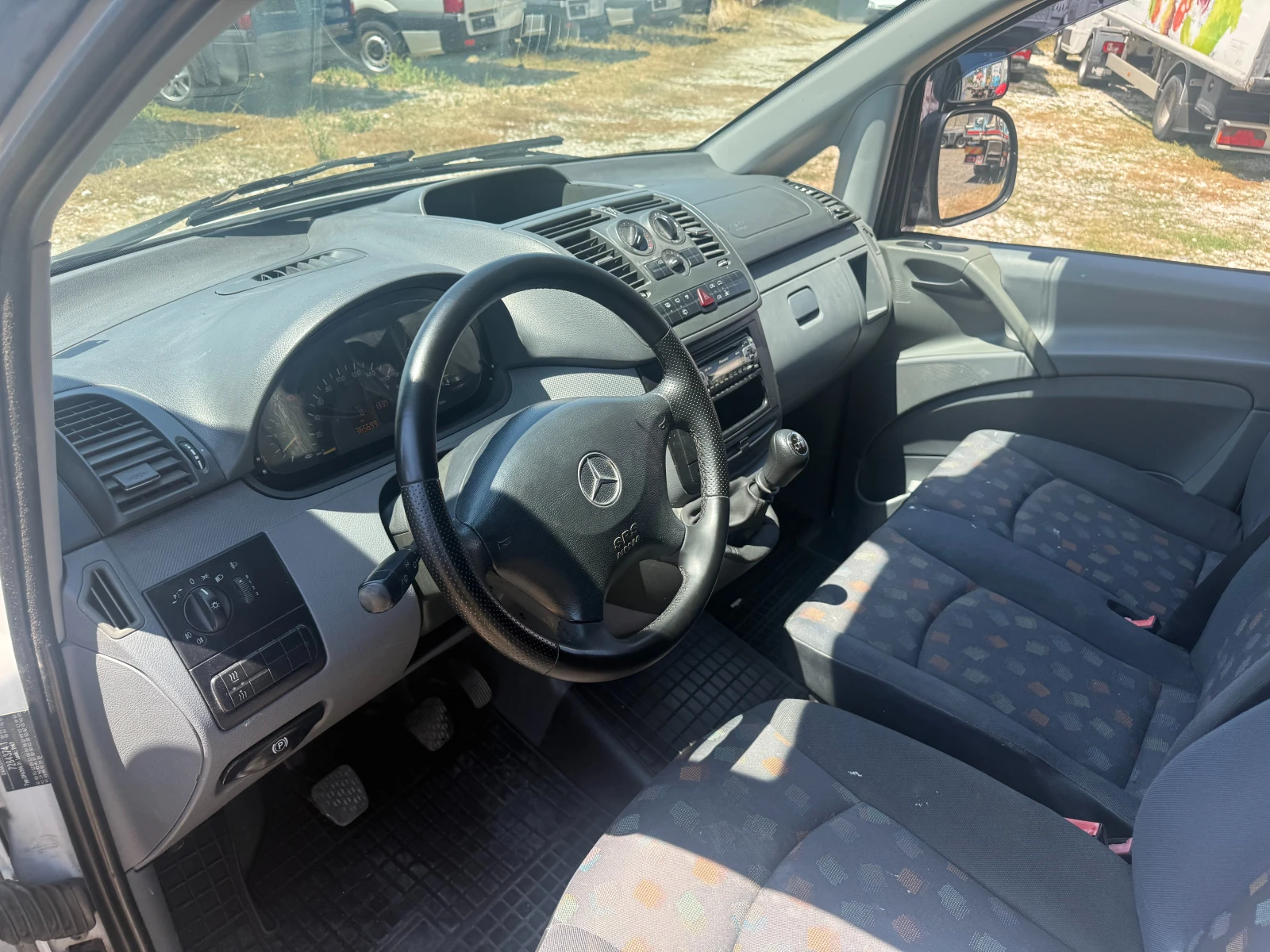 Mercedes-Benz Vito 111CDI , снимка 11 - Бусове и автобуси - 55627571