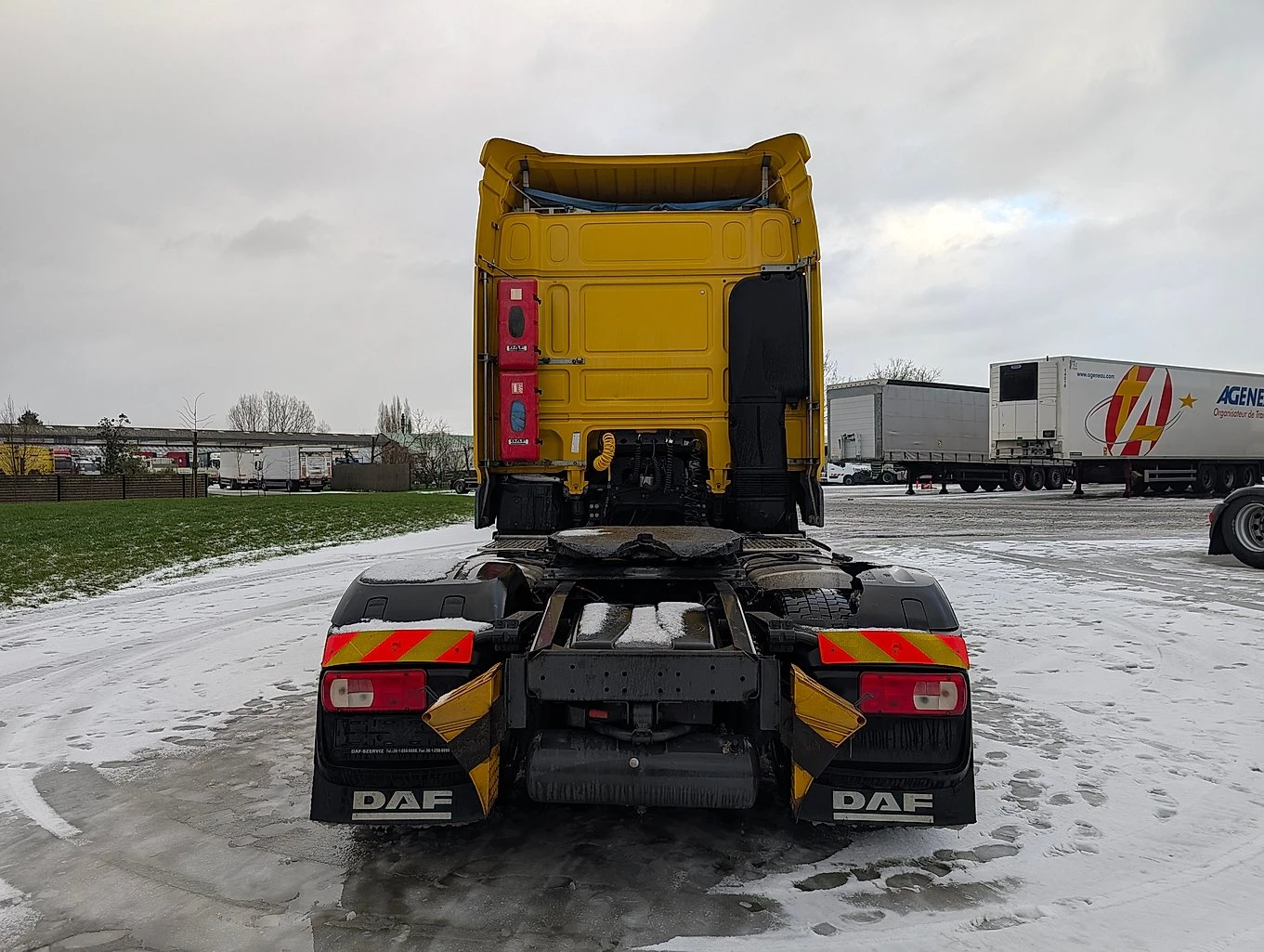 Daf XF XF460FT LOW DECK - изображение 6