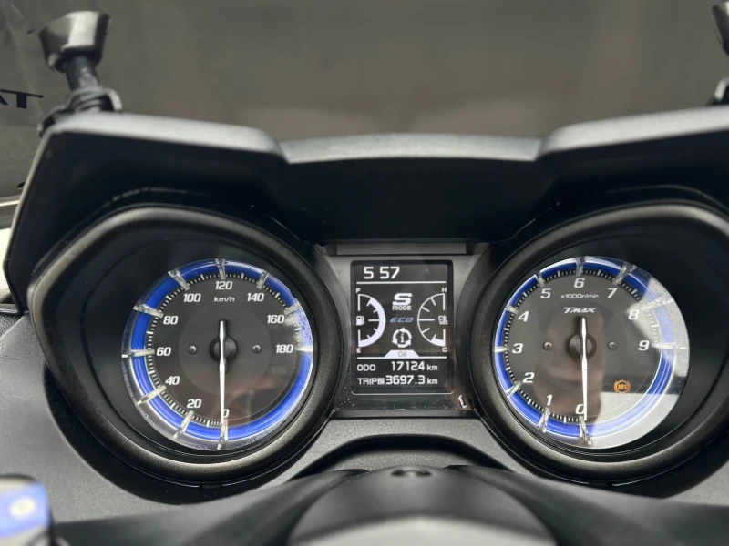 Yamaha T-max 560icc FULL LED ABS-TRACTION-J.COSTA-MIVV, снимка 10 - Мотоциклети и мототехника - 52695641
