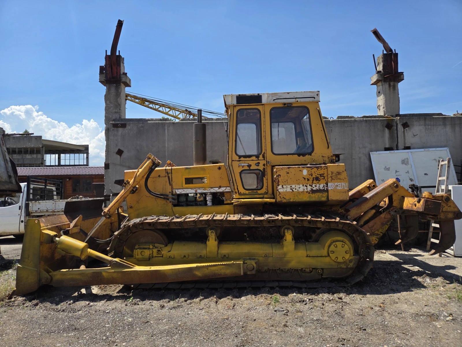 Булдозер Друга  LIEBHERR 731, снимка 2 - Индустриална техника - 55151766