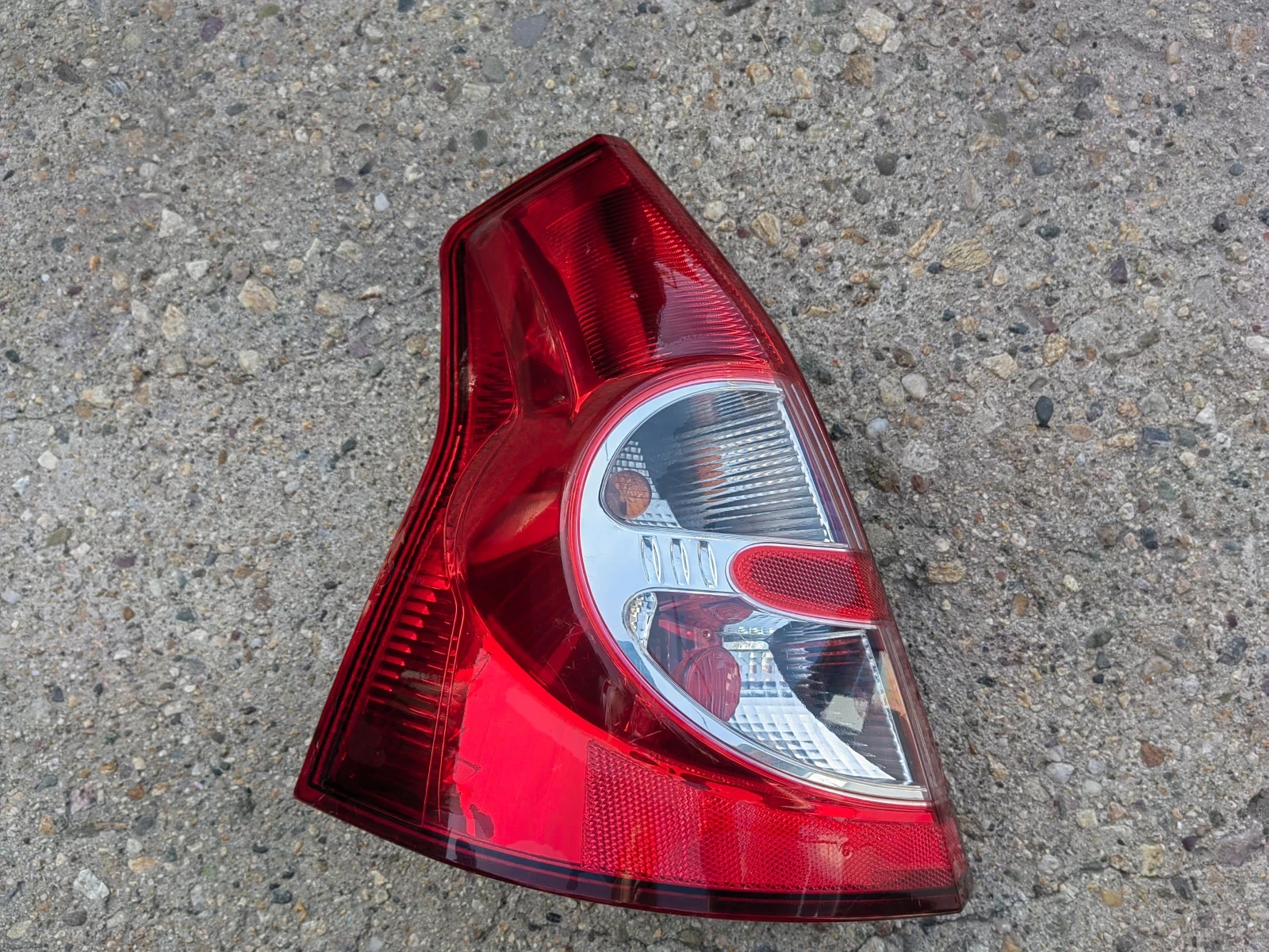     Dacia Sandero 2010.  | Mobile.bg   1