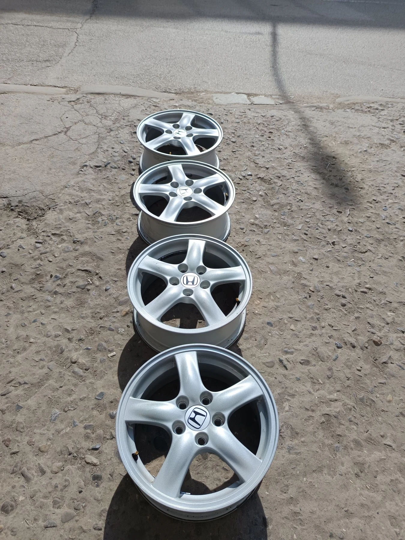 Джанти за Honda, снимка 2 - Гуми и джанти - 56197766