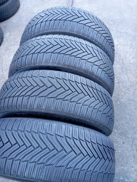 Гуми Зимни 225/55R17, снимка 4 - Гуми и джанти - 47493176