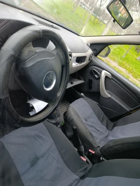 Dacia Logan, снимка 9