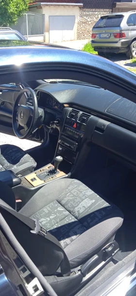 Mercedes-Benz E 240, снимка 9