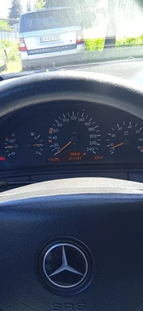 Mercedes-Benz E 240, снимка 2