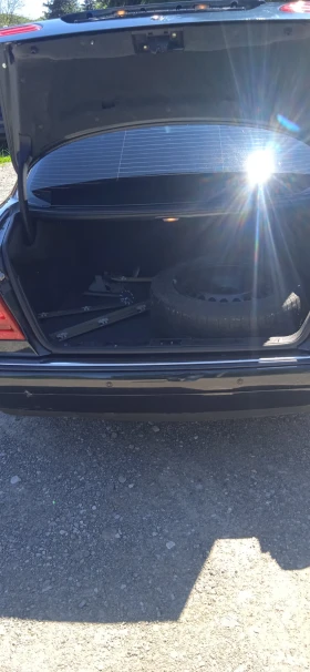 Mercedes-Benz E 240, снимка 11