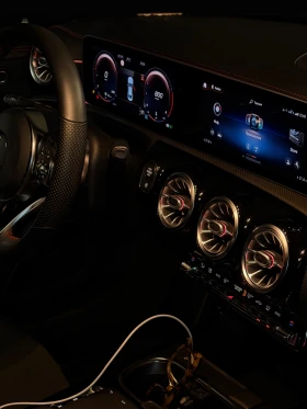 Mercedes-Benz CLA 200 Coupè, снимка 7