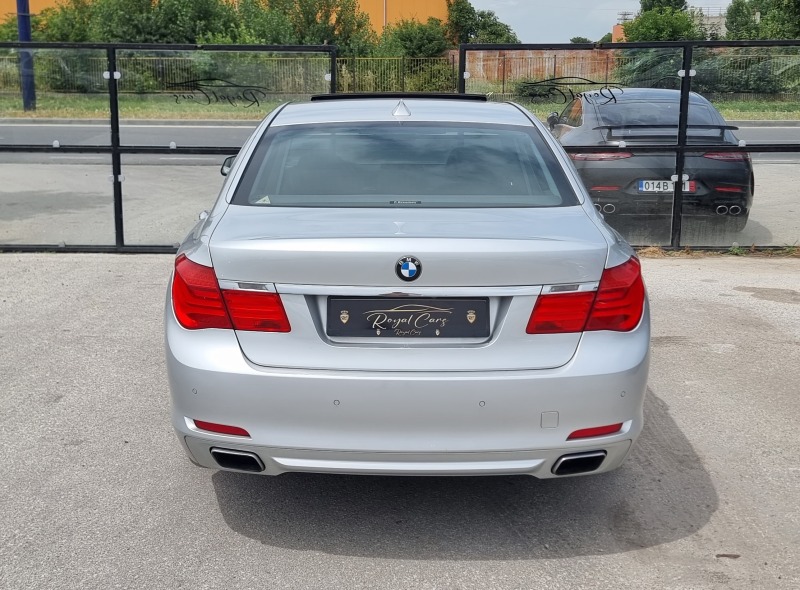 BMW 740 Individual // Softclose // Head Up //Key Less Go, снимка 6 - Автомобили и джипове - 46187373