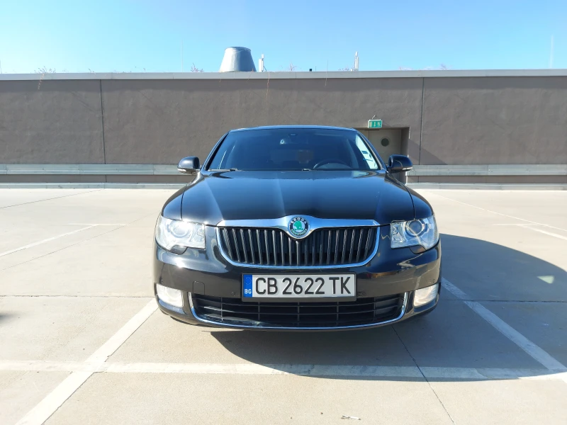 Skoda Superb 2.0TDI L&K, снимка 7 - Автомобили и джипове - 46957324