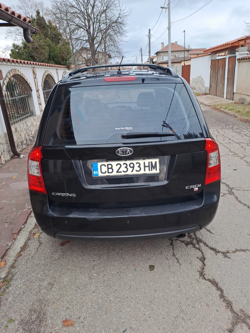 Kia Carens, снимка 4 - Автомобили и джипове - 48092207