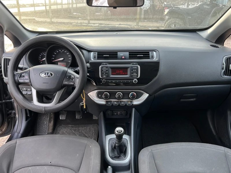 Kia Rio 1.2CCVT-84hp, снимка 14 - Автомобили и джипове - 49316311