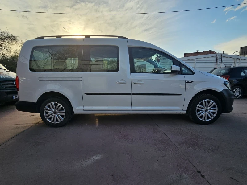VW Caddy Maxi - дълга база 7 места 133000км., снимка 2 - Автомобили и джипове - 52570220