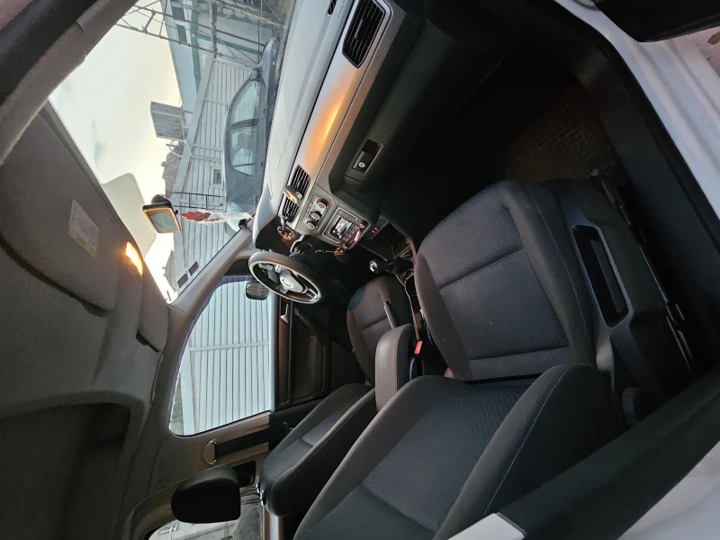 VW Caddy Maxi - дълга база 7 места 133000км., снимка 12 - Автомобили и джипове - 52570220