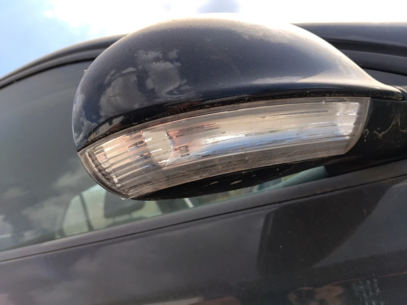 VW Jetta 1, 6i BSE, снимка 7 - Автомобили и джипове - 52474792