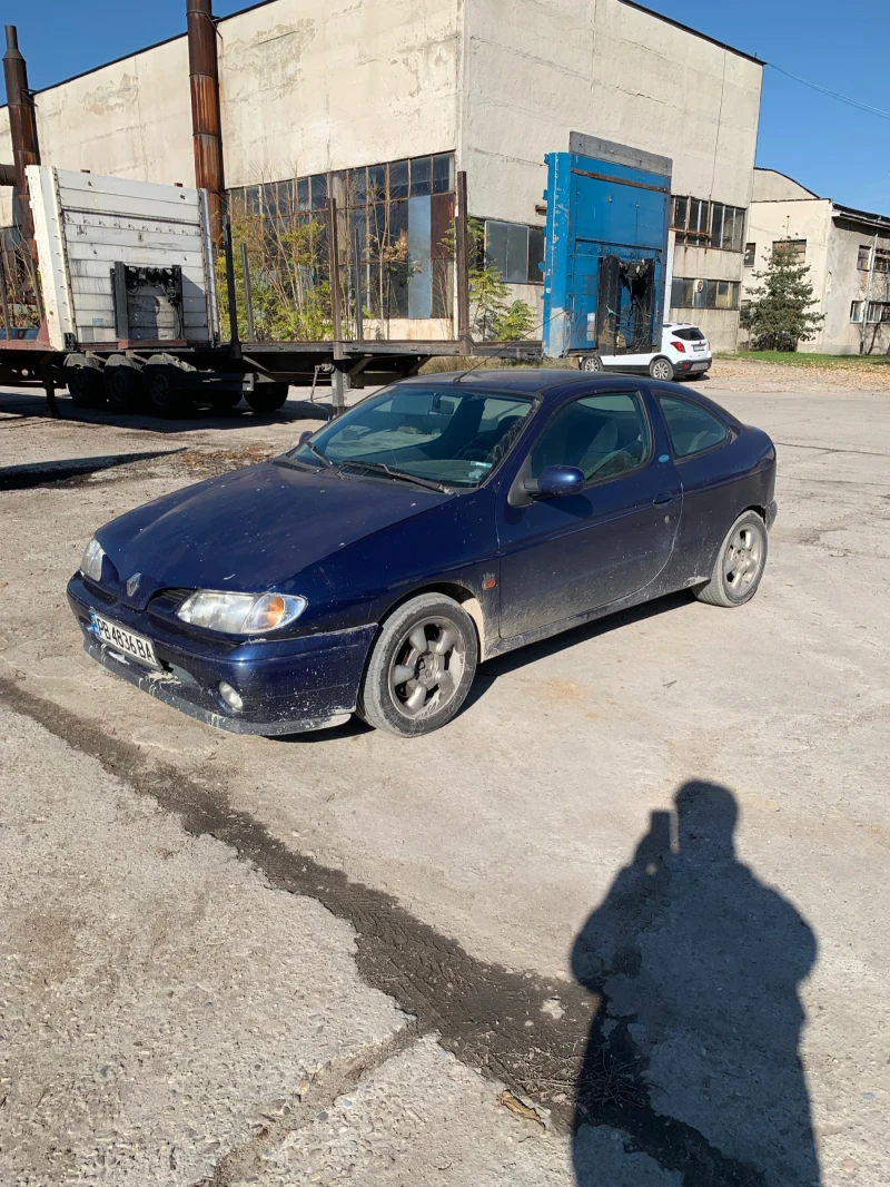 Renault Megane, снимка 2 - Автомобили и джипове - 52425468