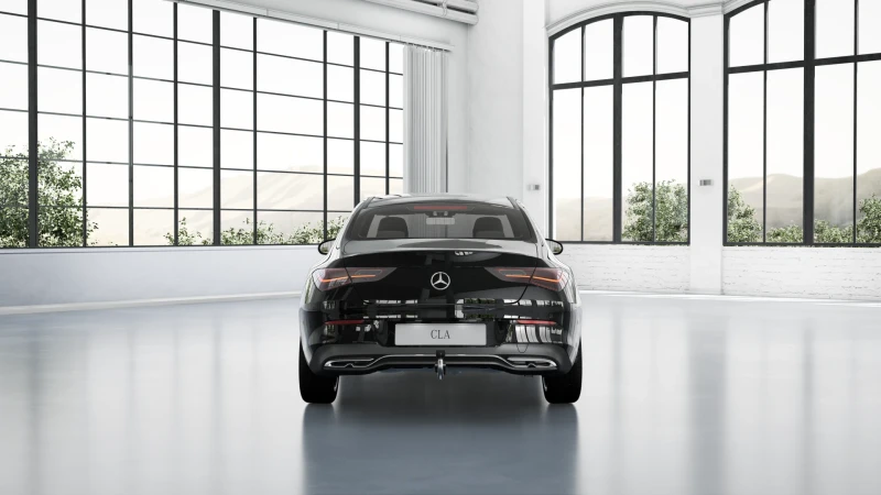 Mercedes-Benz CLA 180, снимка 5 - Автомобили и джипове - 53082207