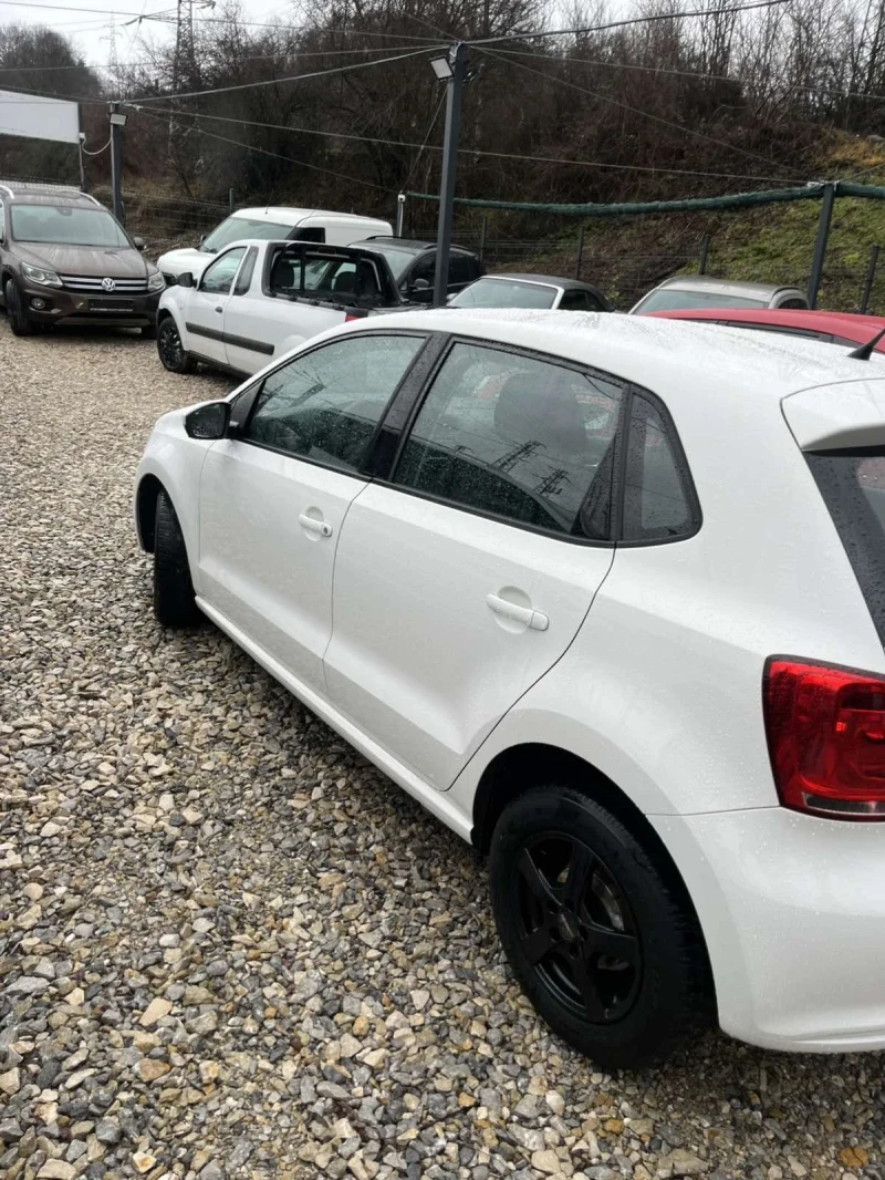 VW Polo, снимка 2 - Автомобили и джипове - 53287440
